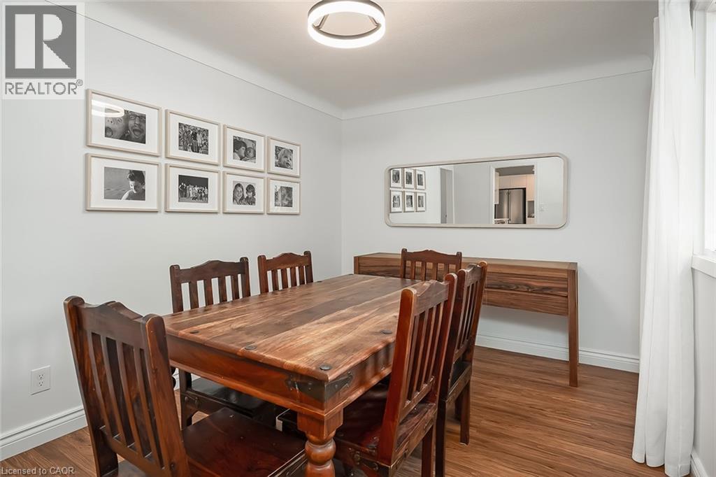 406 Oakwood Drive, Burlington, Ontario  L7N 1X2 - Photo 8 - 40760401