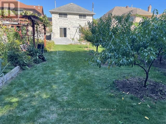 141 Ravenscroft Road, Ajax, Ontario  L1T 1Y2 - Photo 18 - E12368442