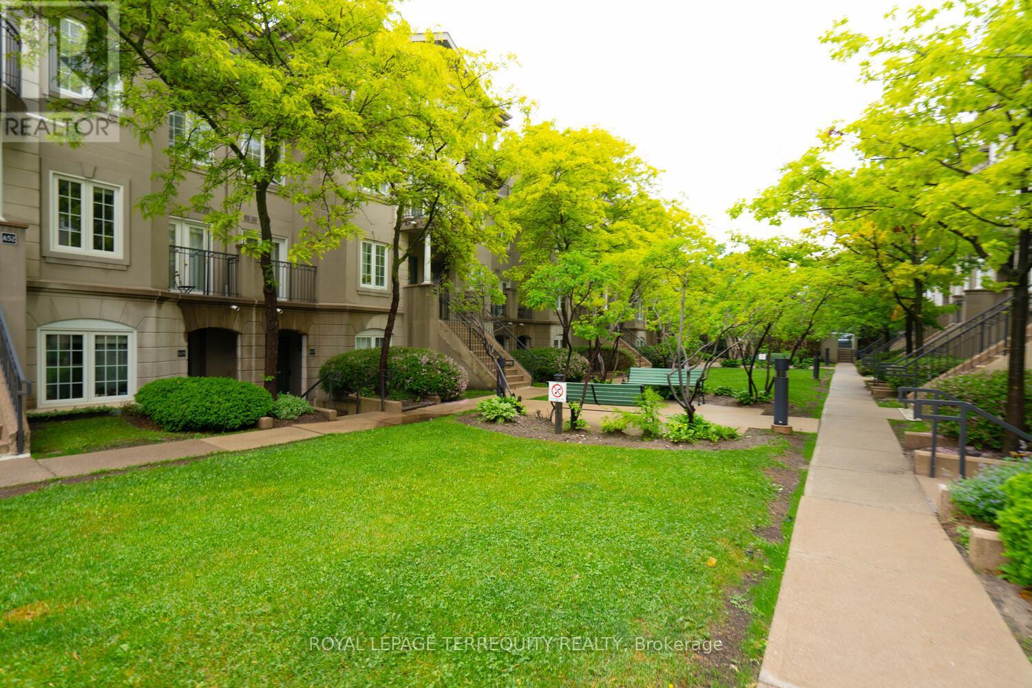 B19 - 108 Finch Avenue W, Toronto, Ontario  M2N 6W6 - Photo 20 - C12374305