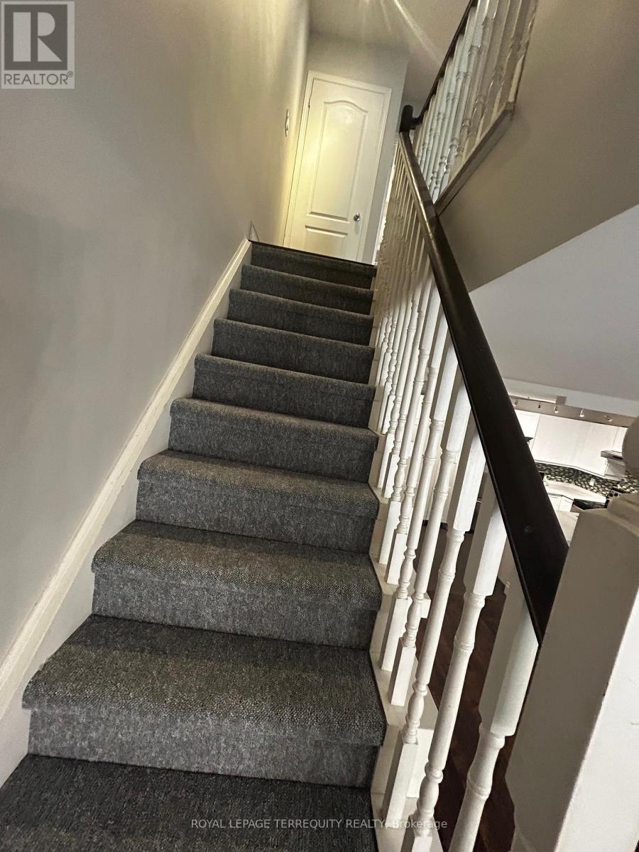B13 - 108 Finch Avenue W, Toronto, Ontario  M2N 6W6 - Photo 9 - C12374313