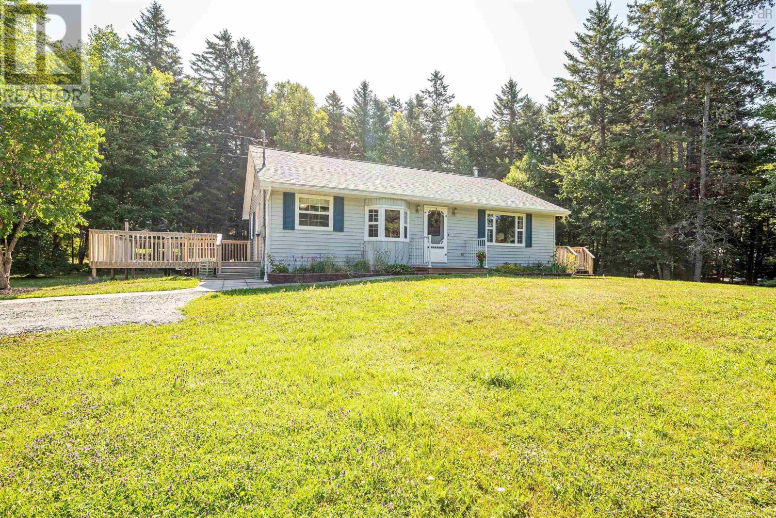 Property at 18 Archibald Drive image 2