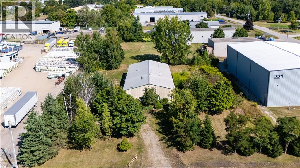 225 BLACK WALNUT Road, st. george, Ontario