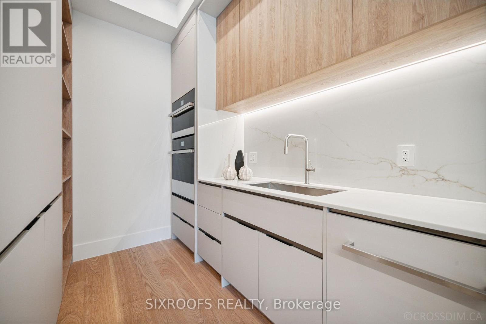 44a Alcina Avenue, Toronto, Ontario  M6G 2E8 - Photo 15 - C12379797