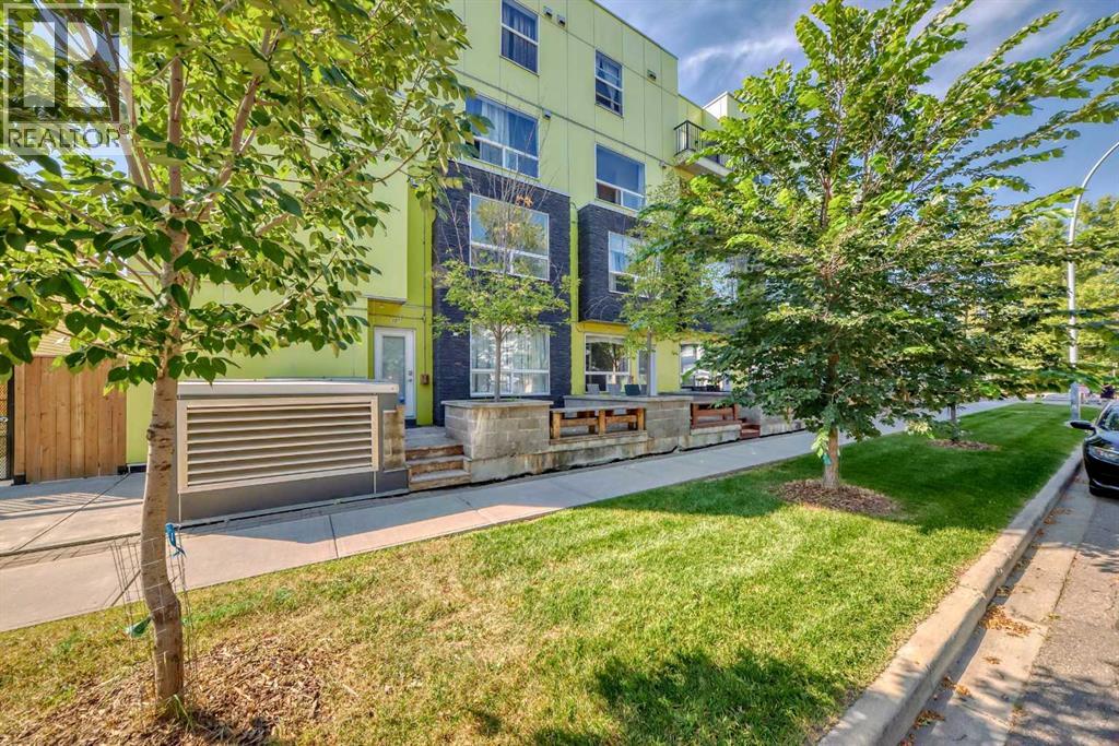 Property at 106, 1740 9 Street NW image 4