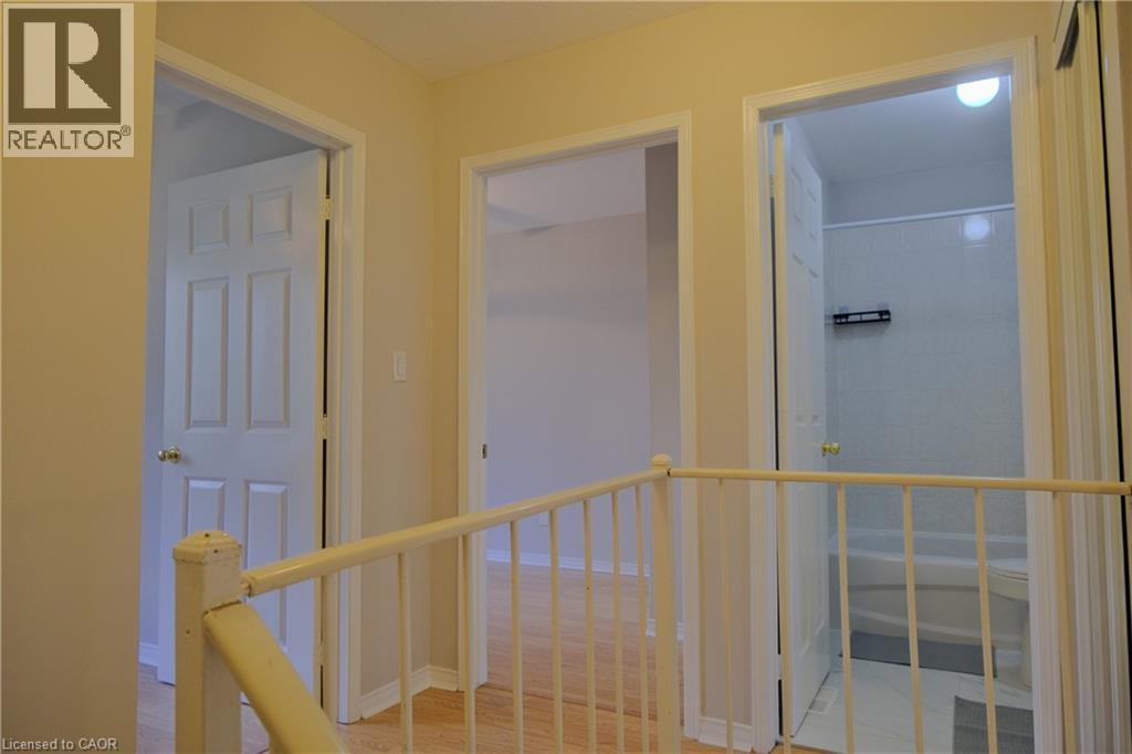 59 Mooregate Crescent, Kitchener, Ontario  N2M 2E9 - Photo 25 - 40764971