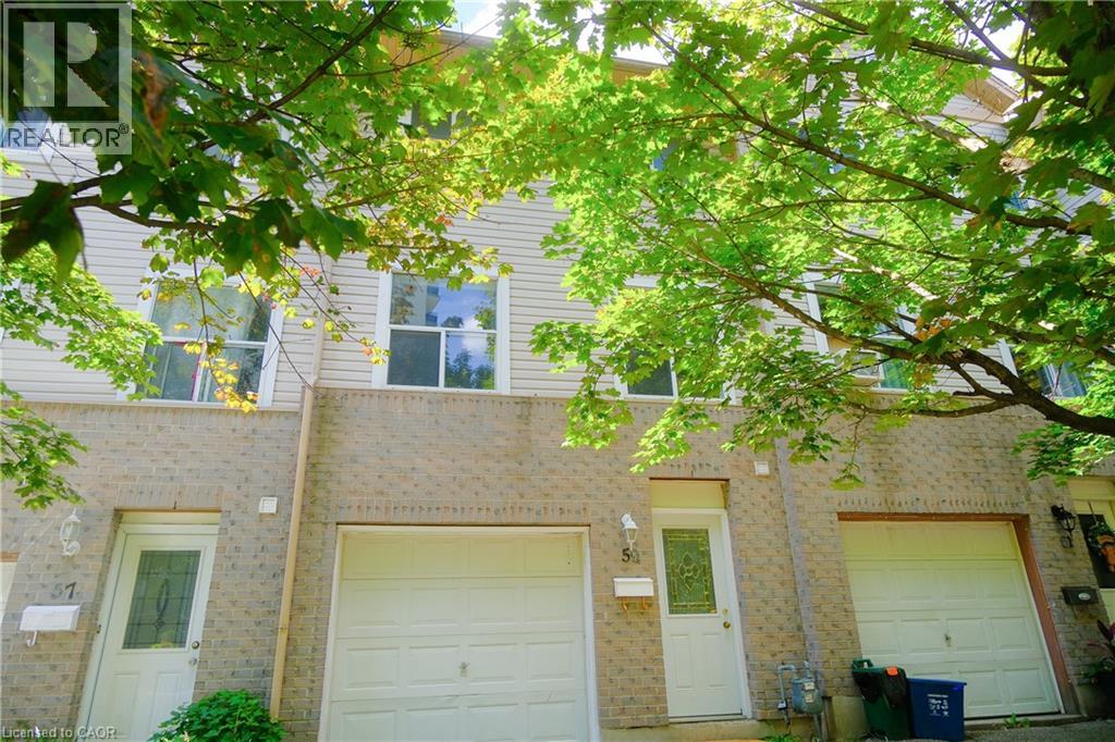59 Mooregate Crescent, Kitchener, Ontario  N2M 2E9 - Photo 3 - 40764971