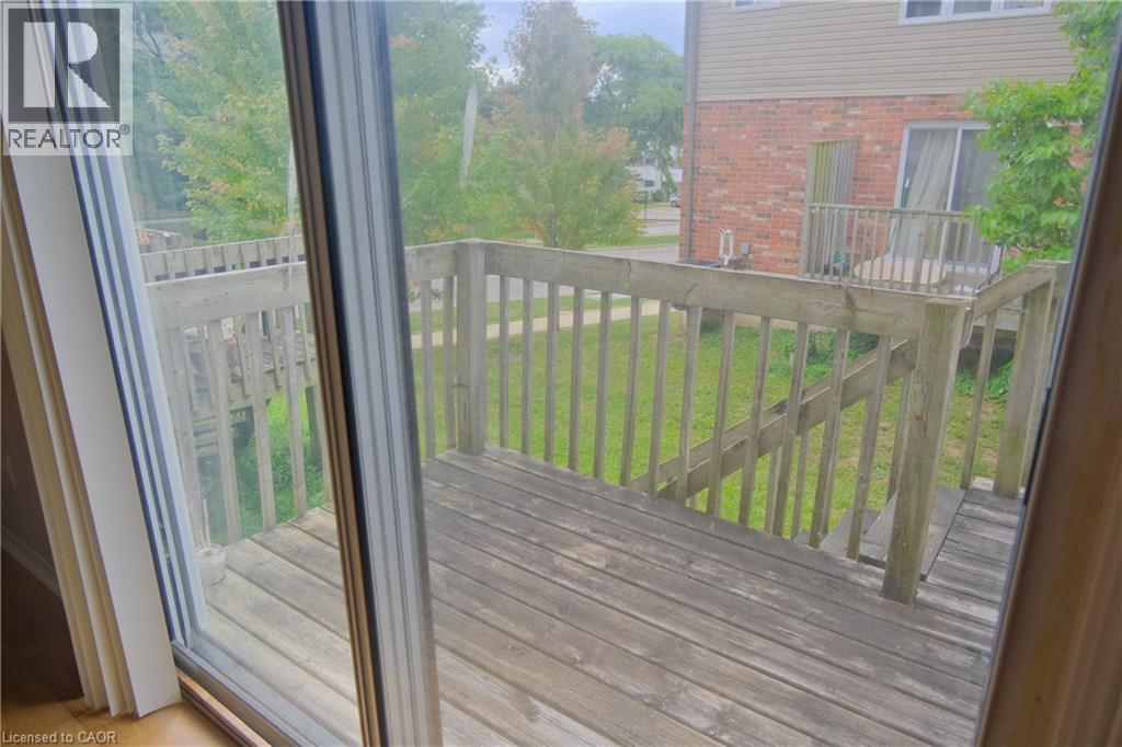 59 Mooregate Crescent, Kitchener, Ontario  N2M 2E9 - Photo 31 - 40764971