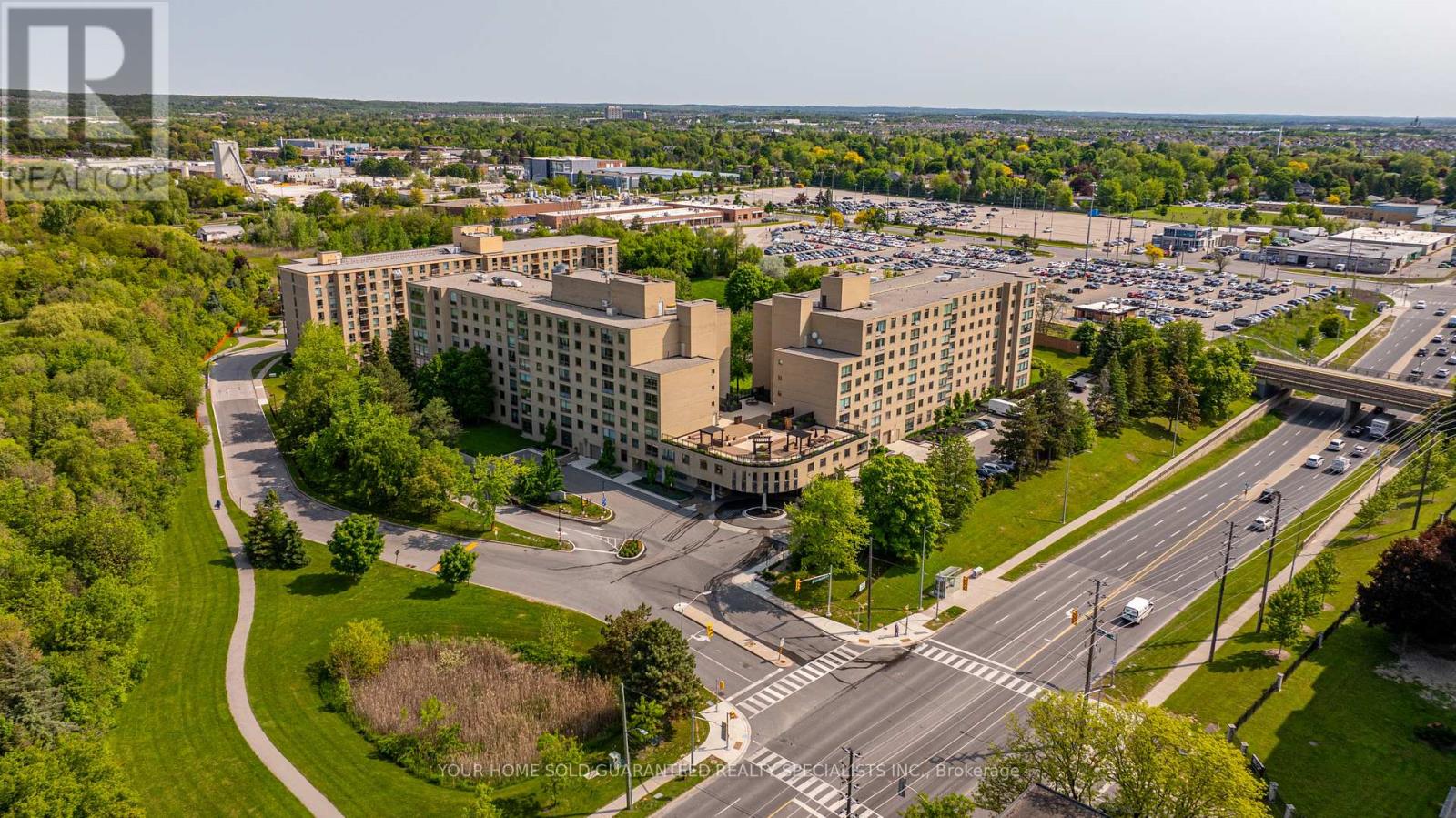 511 - 326 MAJOR MACKENZIE DRIVE E, Richmond Hill, Ontario