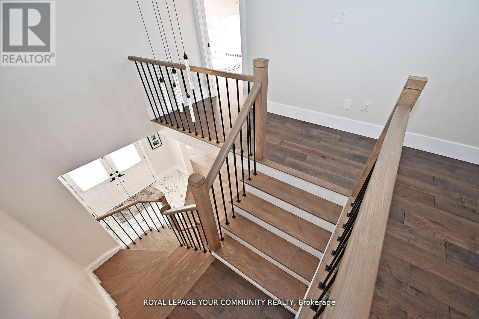 20 Grovewood Street, Richmond Hill, Ontario  L4E 4X4 - Photo 27 - N12379777