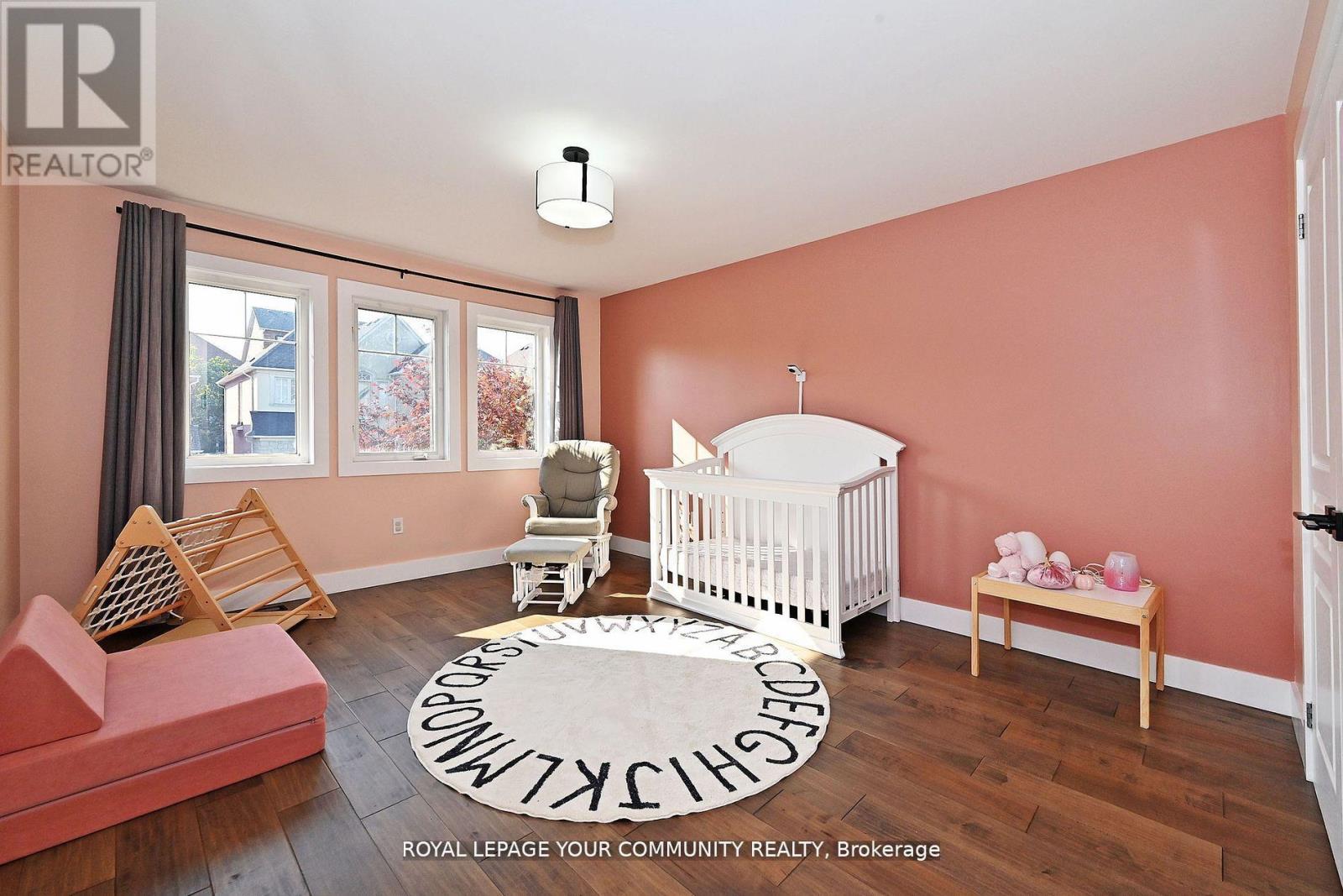 20 Grovewood Street, Richmond Hill, Ontario  L4E 4X4 - Photo 37 - N12379777