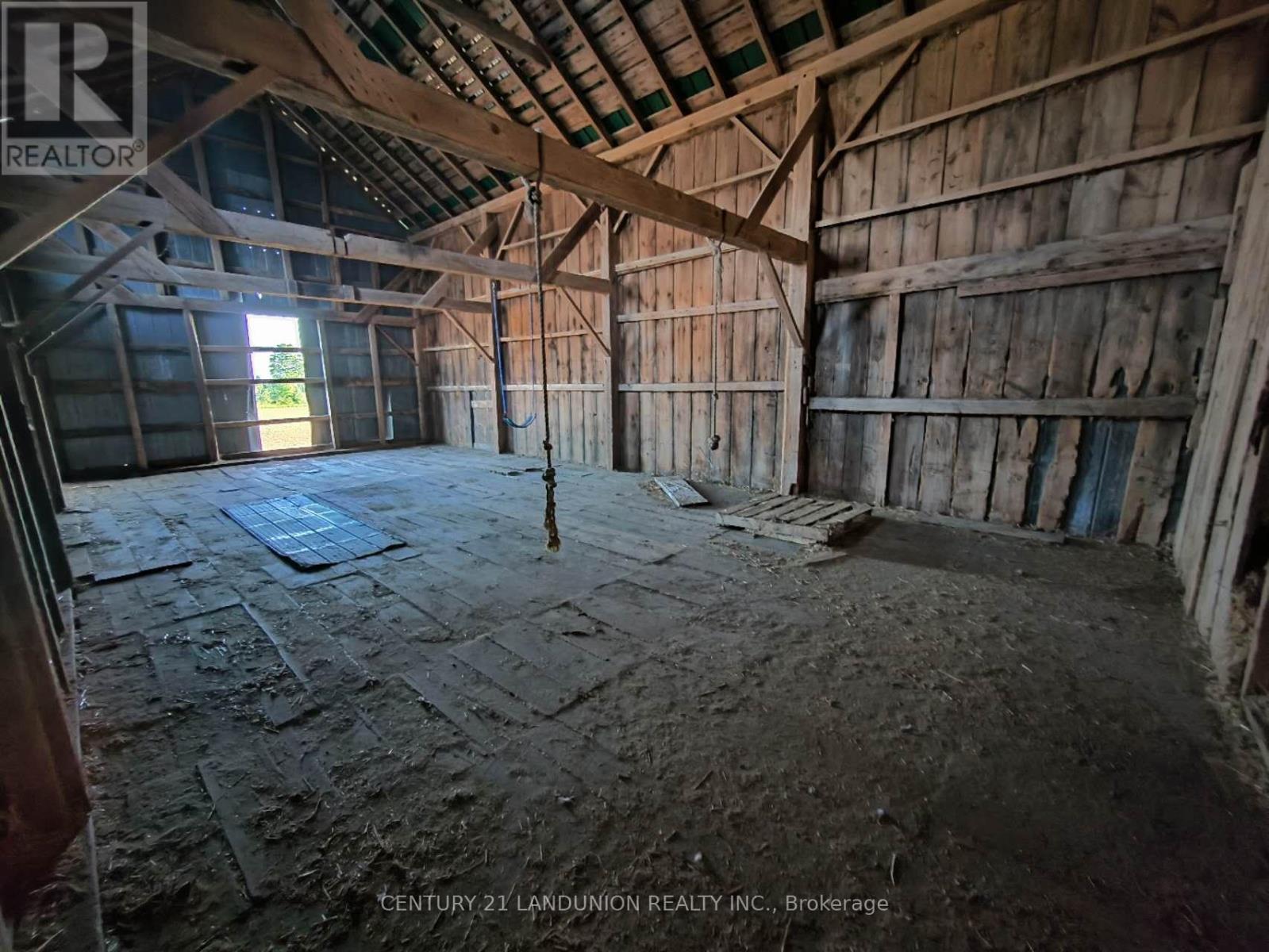 4261 Bloomington Road, Whitchurch-Stouffville, Ontario  L4A 3Y6 - Photo 3 - N12379782