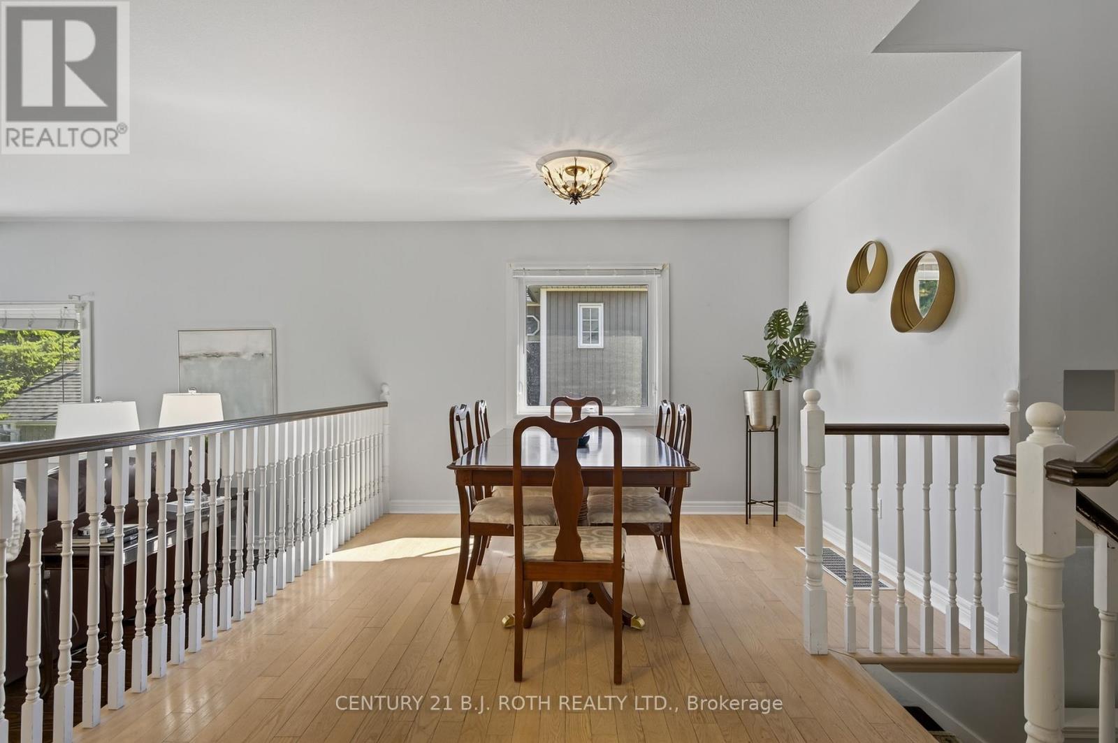 1005 Goshen Road, Innisfil, Ontario  L9S 2B5 - Photo 13 - N12379802
