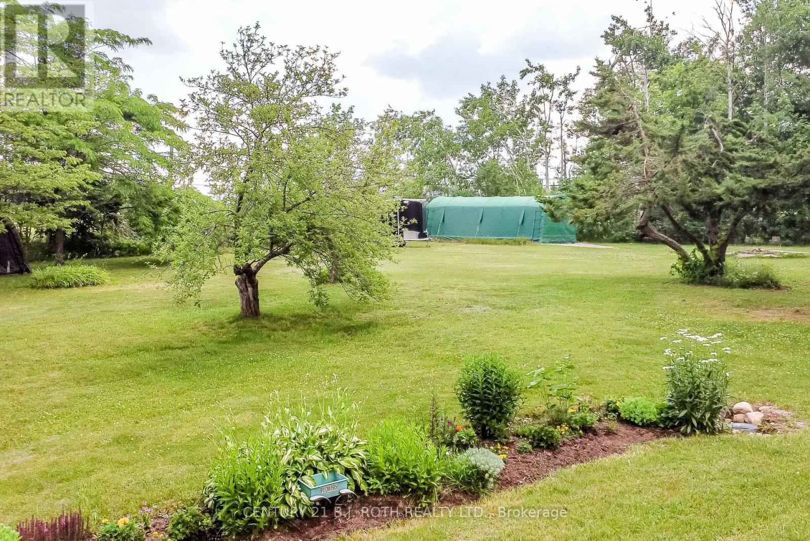 23 Conder Drive, Oro-Medonte, Ontario  L0K 1E0 - Photo 28 - S12379749