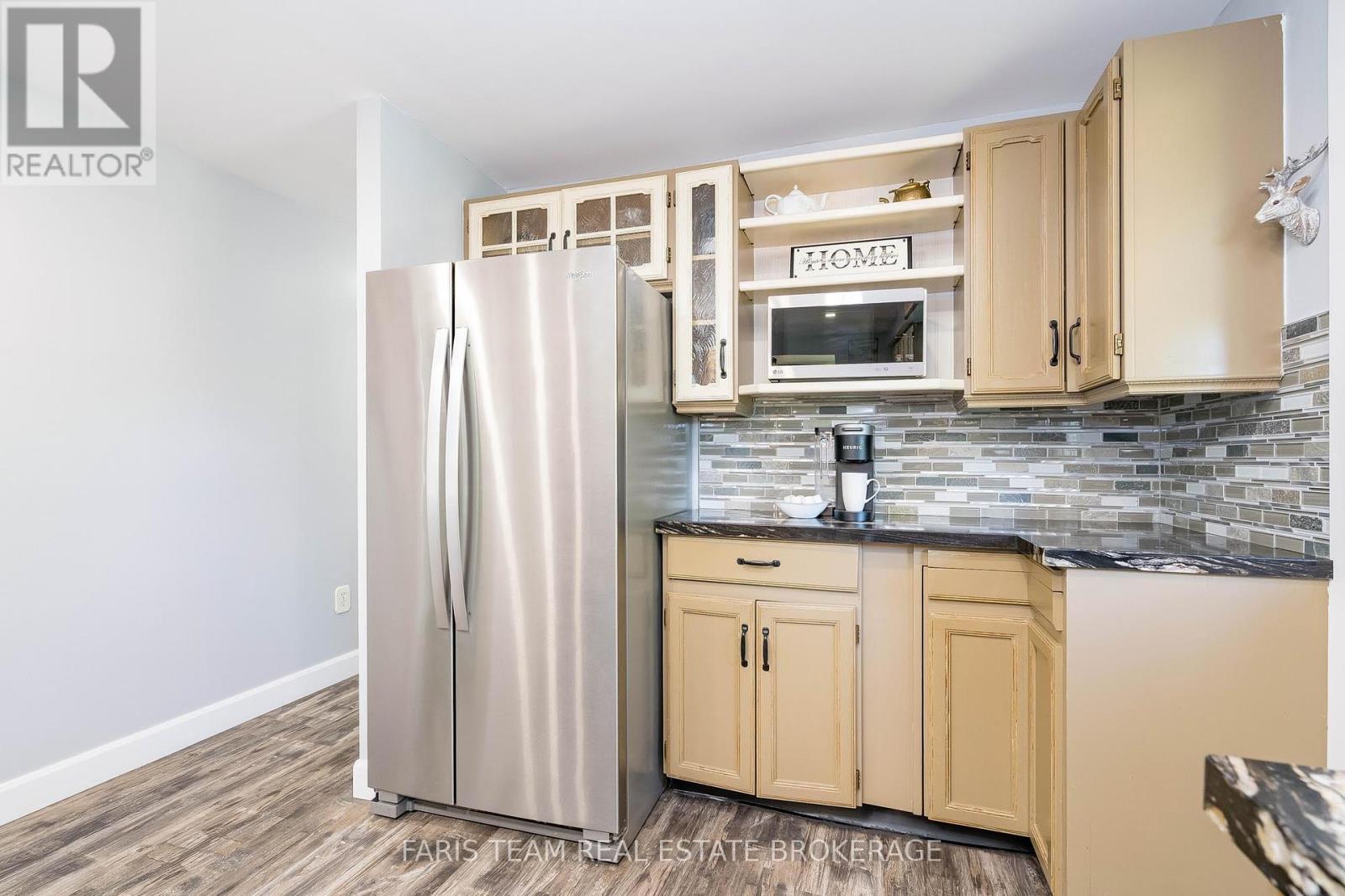 132 Patterson Road, Barrie (Ardagh), Ontario  L4N 3W4 - Photo 12 - S12379796