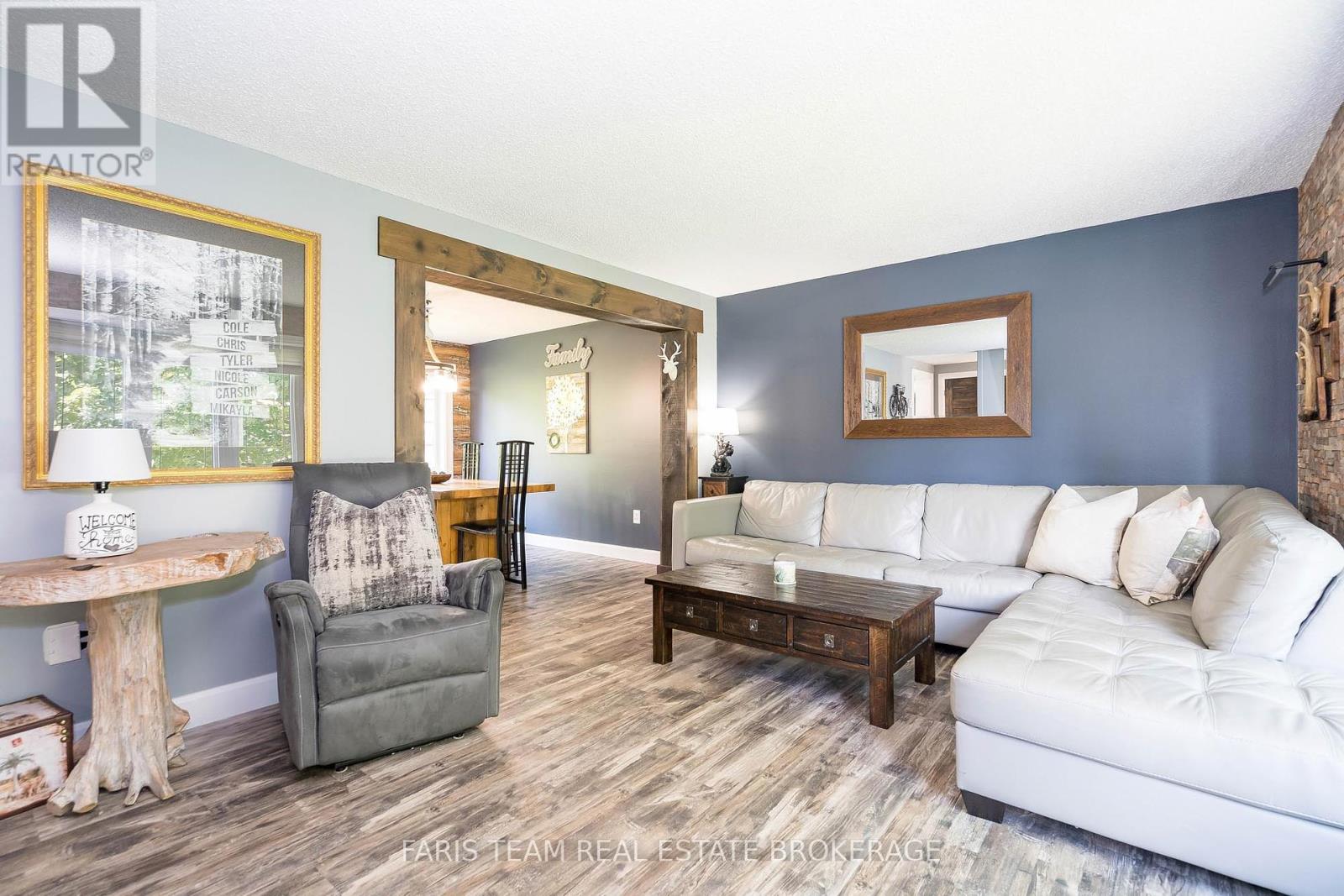 132 Patterson Road, Barrie (Ardagh), Ontario  L4N 3W4 - Photo 17 - S12379796