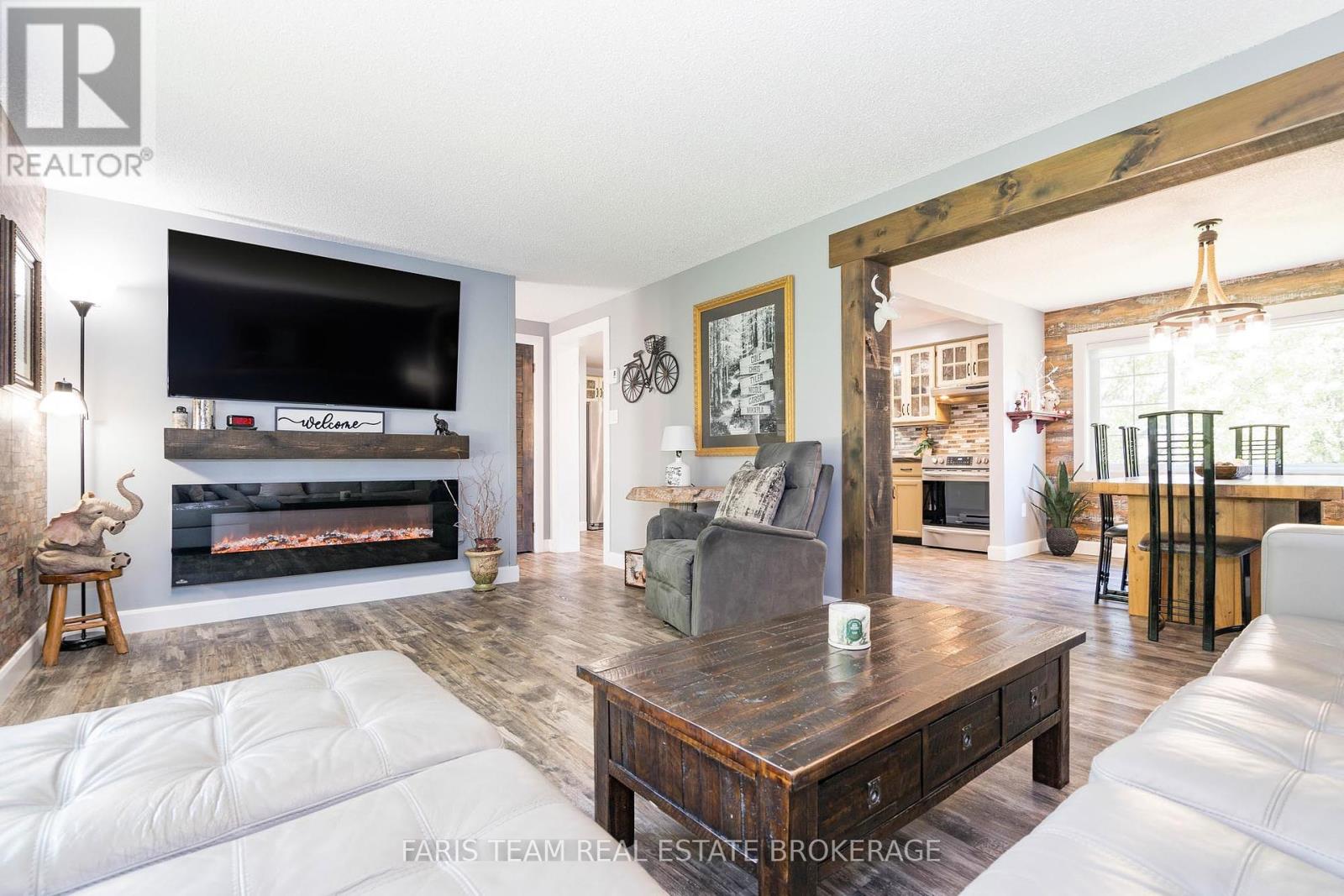 132 Patterson Road, Barrie (Ardagh), Ontario  L4N 3W4 - Photo 18 - S12379796