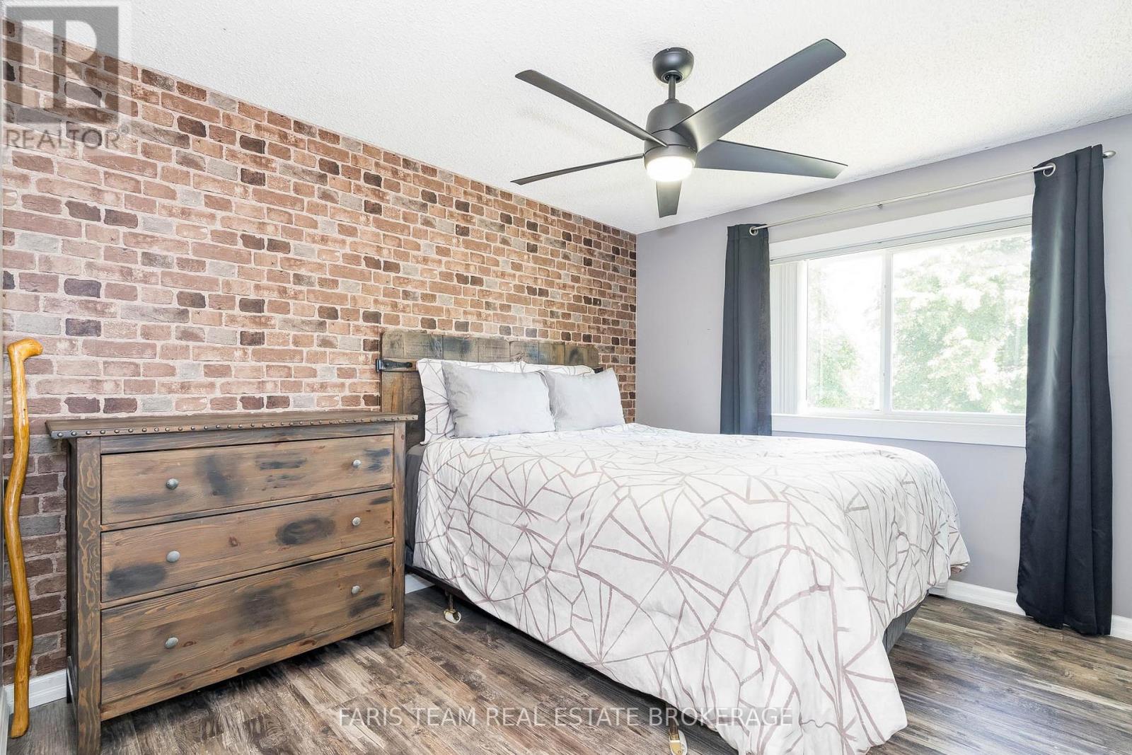 132 Patterson Road, Barrie (Ardagh), Ontario  L4N 3W4 - Photo 21 - S12379796