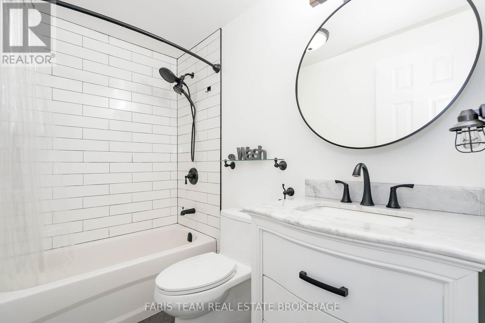 132 Patterson Road, Barrie (Ardagh), Ontario  L4N 3W4 - Photo 24 - S12379796