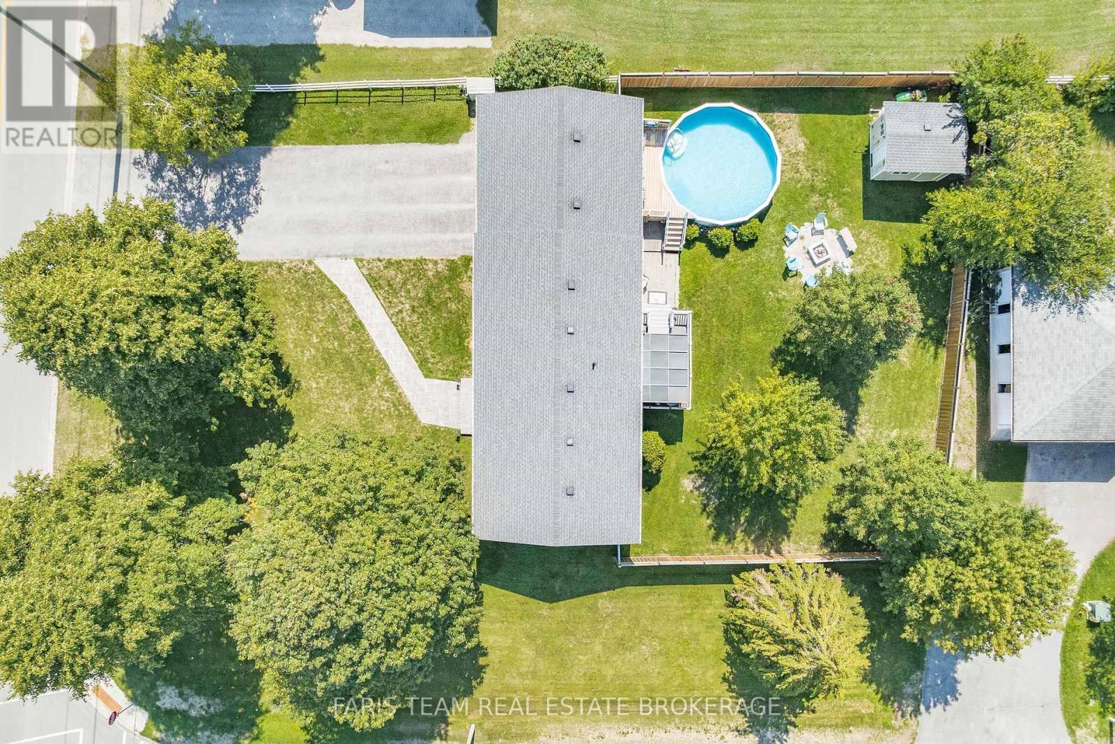 132 Patterson Road, Barrie (Ardagh), Ontario  L4N 3W4 - Photo 47 - S12379796