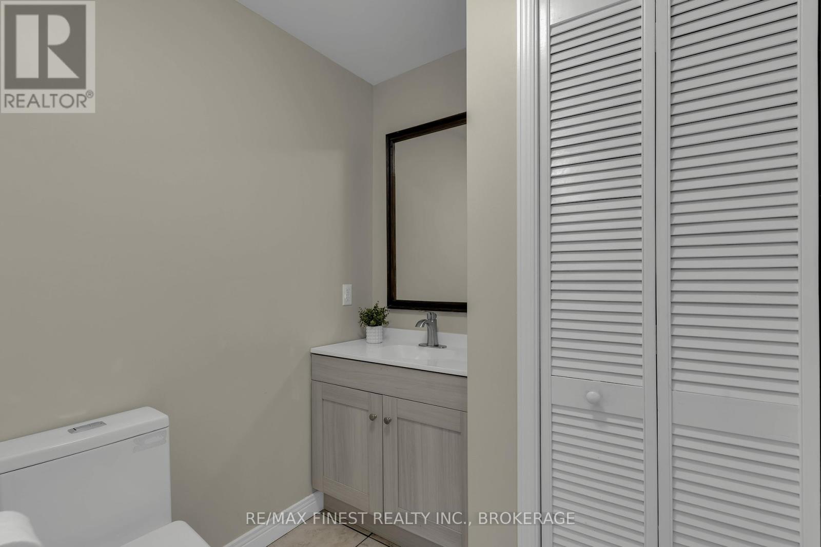 5002 Highway 2, Gananoque, Ontario  K7G 2V6 - Photo 17 - X12379840