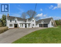 5002 Highway 2, Gananoque, Ca