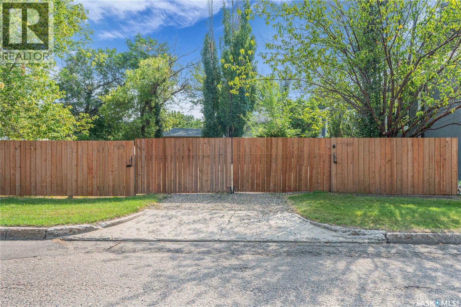1492 95th Street, North Battleford, Saskatchewan  S9A 0G6 - Photo 39 - SK014042