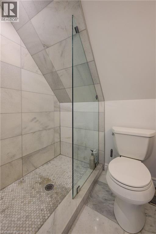 19 Dunbar Road N, Waterloo, Ontario  N2L 2C8 - Photo 25 - 40765072