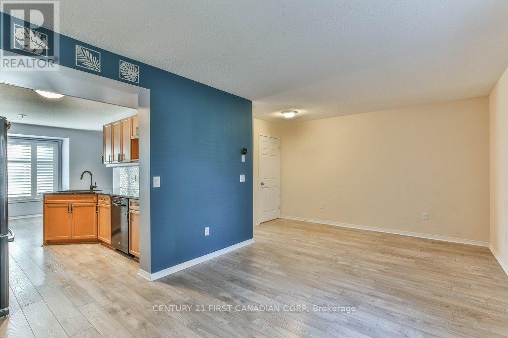 39 - 1600 Mickleborough Drive, London North, Ontario  N6G 5R9 - Photo 17 - X12379884