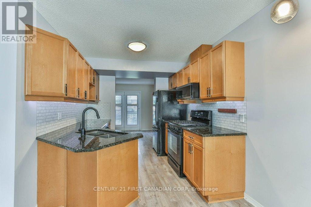 39 - 1600 Mickleborough Drive, London North, Ontario  N6G 5R9 - Photo 6 - X12379884