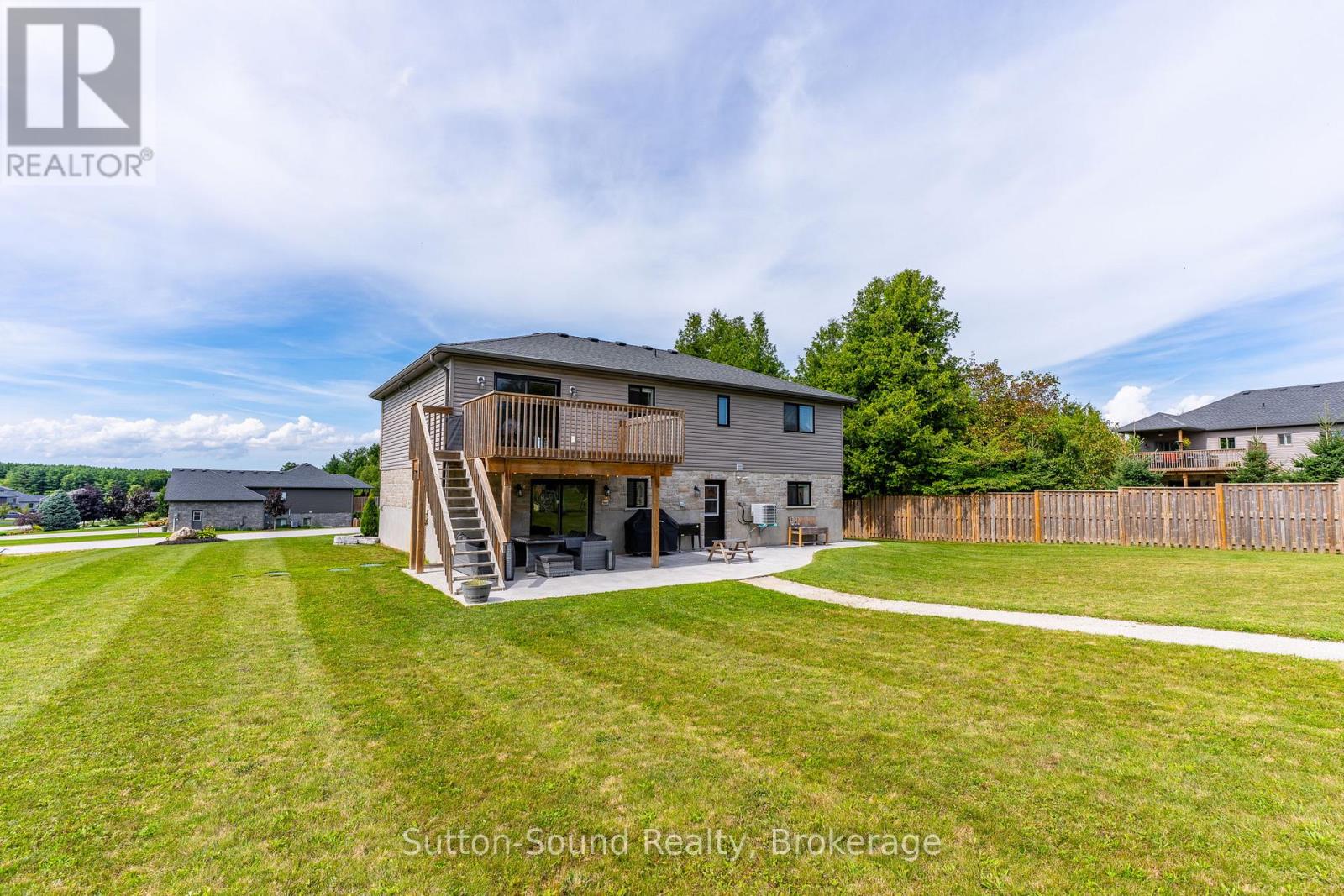 111 Donway Drive, Chatsworth, Ontario  N0H 1G0 - Photo 39 - X12379829