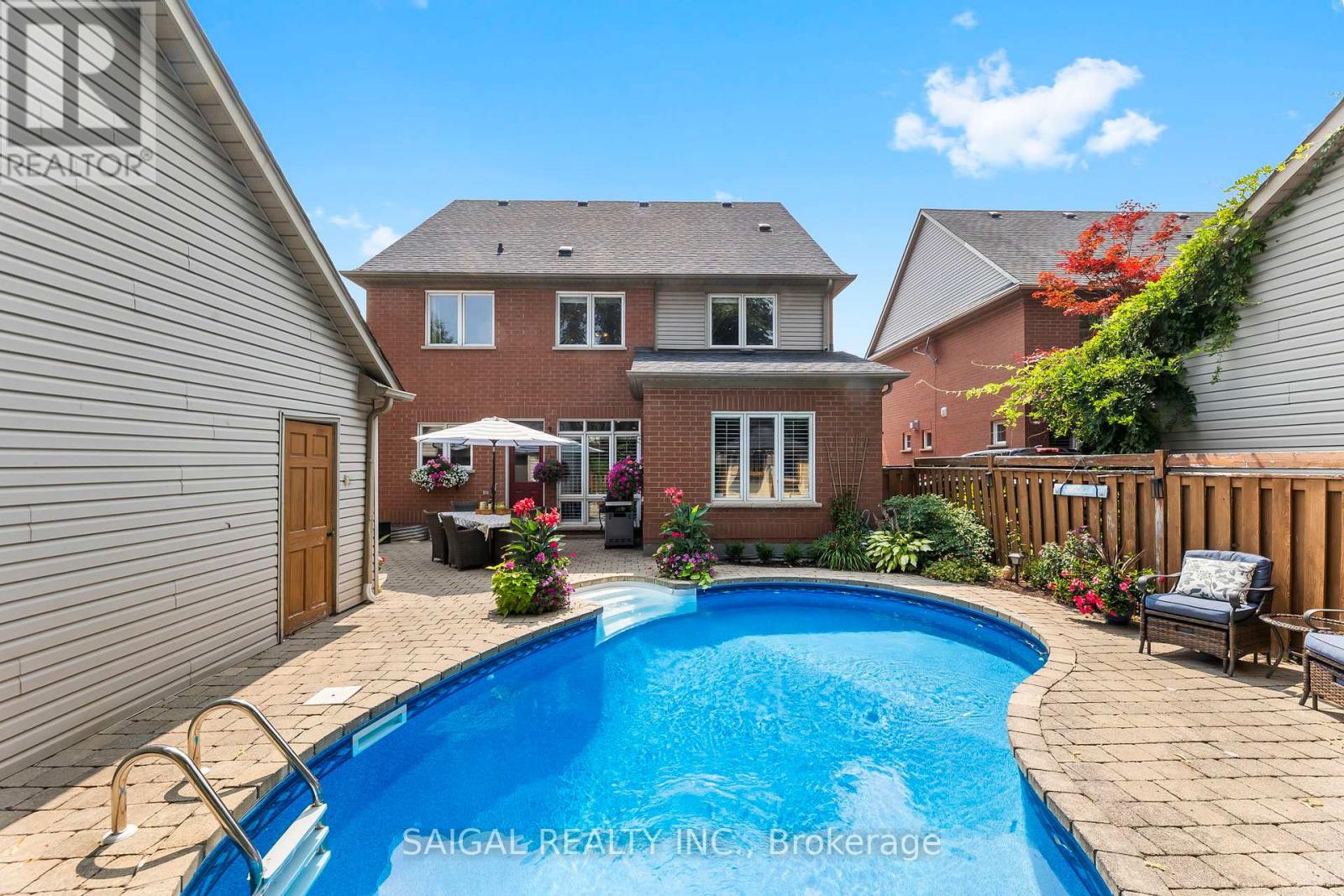 7174 Upton Crescent, Mississauga, Ontario  L5N 7L6 - Photo 14 - W12379735