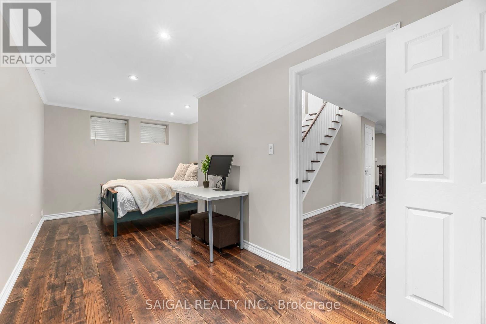 7174 Upton Crescent, Mississauga, Ontario  L5N 7L6 - Photo 36 - W12379735