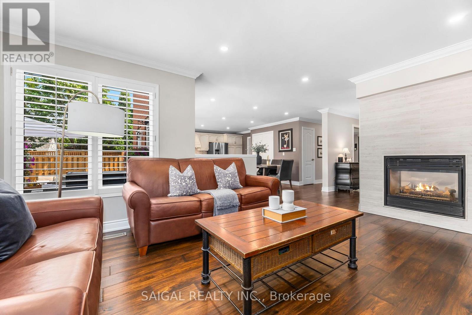 7174 Upton Crescent, Mississauga, Ontario  L5N 7L6 - Photo 7 - W12379735