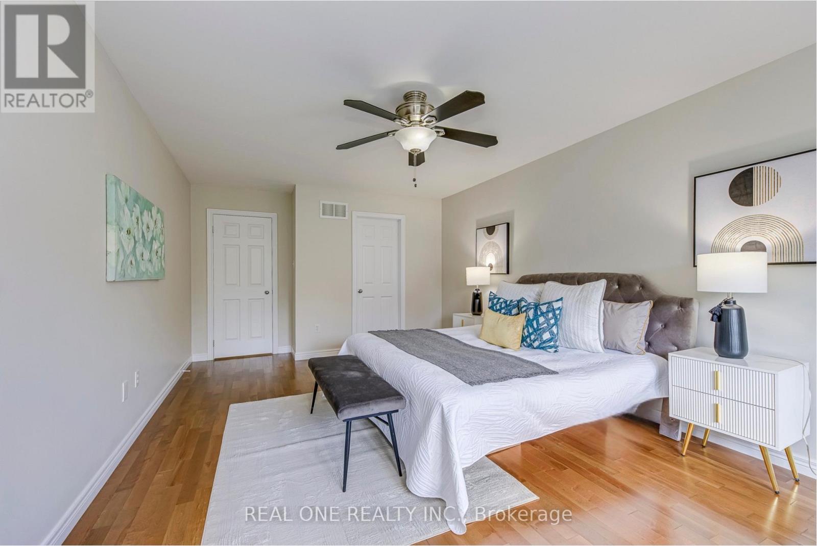 2337 Hilda Drive, Oakville, Ontario  L6H 7M9 - Photo 27 - W12379778