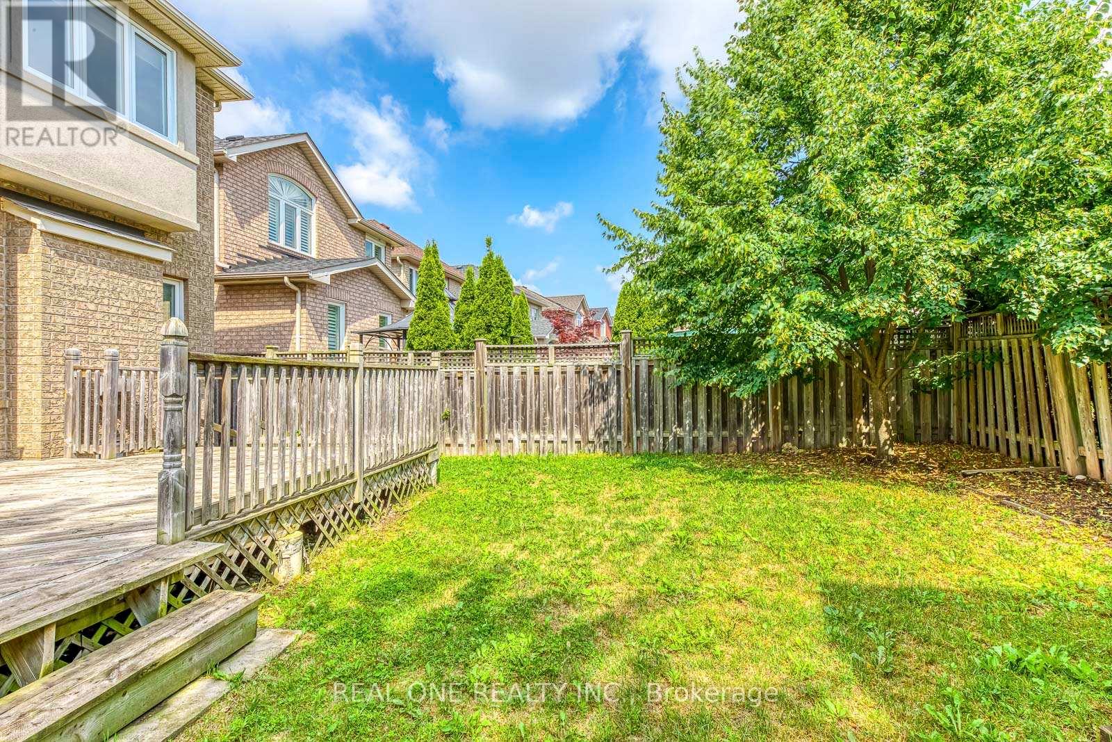 2337 Hilda Drive, Oakville, Ontario  L6H 7M9 - Photo 46 - W12379778