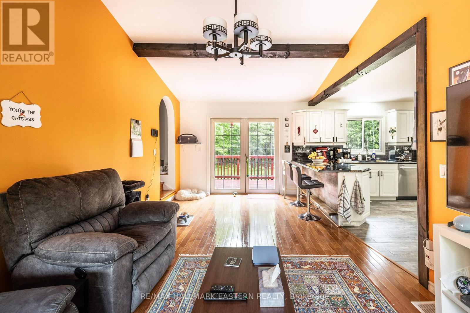 7 Juniper Isle Road, Kawartha Lakes, Ontario  K0M 1N0 - Photo 13 - X12373321