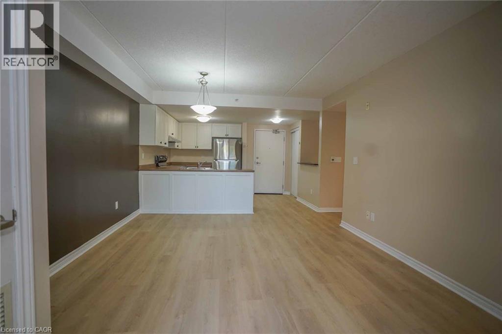 39 Goodwin Drive Unit# 106, Guelph, Ontario  N1L 0E5 - Photo 10 - 40765999