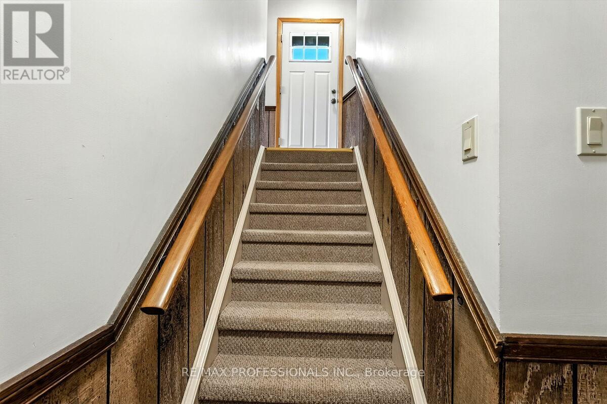 236 East 21st Street, Hamilton, Ontario  L8V 2T7 - Photo 27 - X12379730