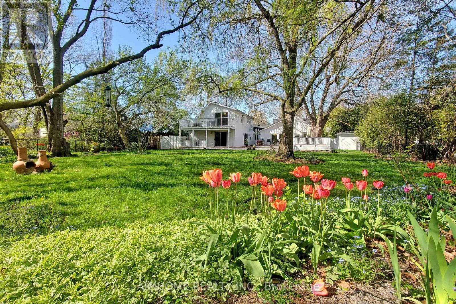 127 Mary Street, Niagara-On-The-Lake, Ontario  L0S 1J0 - Photo 23 - X12379745