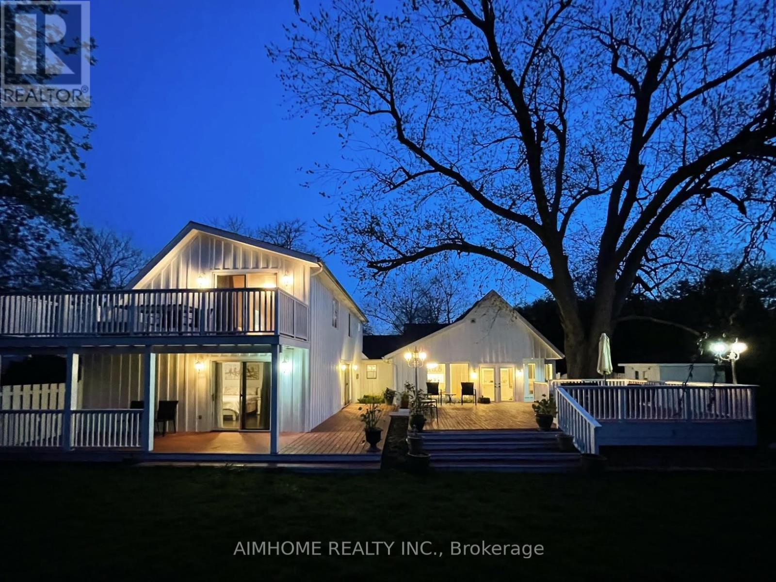 127 Mary Street, Niagara-On-The-Lake, Ontario  L0S 1J0 - Photo 27 - X12379745