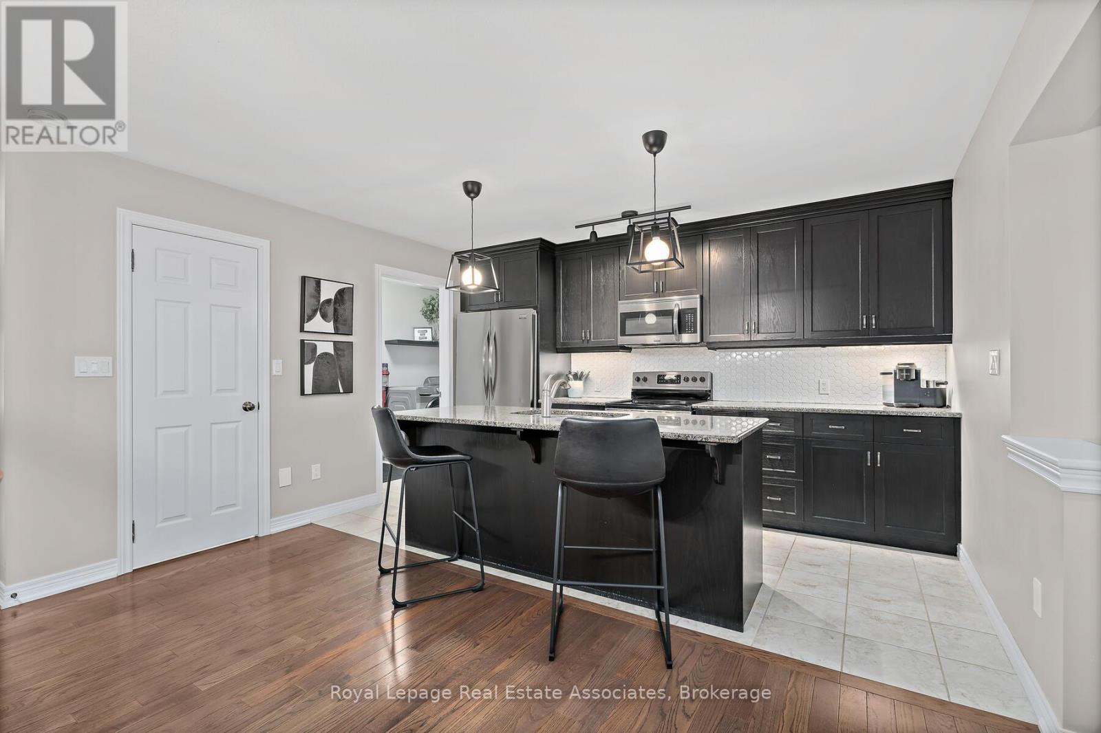 45 - 45 Linden Avenue, Guelph/eramosa, Ontario  N0B 2K0 - Photo 10 - X12379768