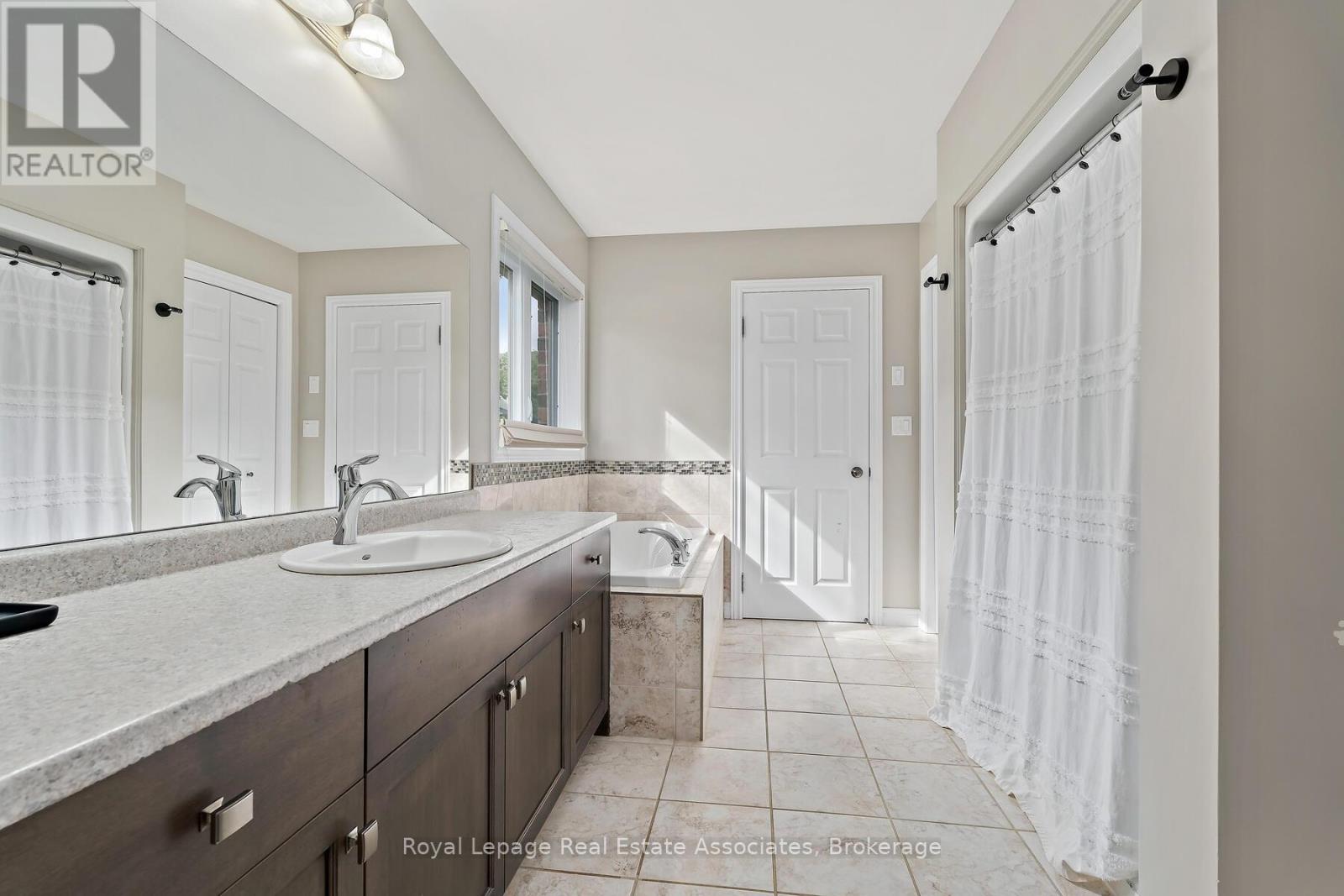 45 - 45 Linden Avenue, Guelph/eramosa, Ontario  N0B 2K0 - Photo 21 - X12379768