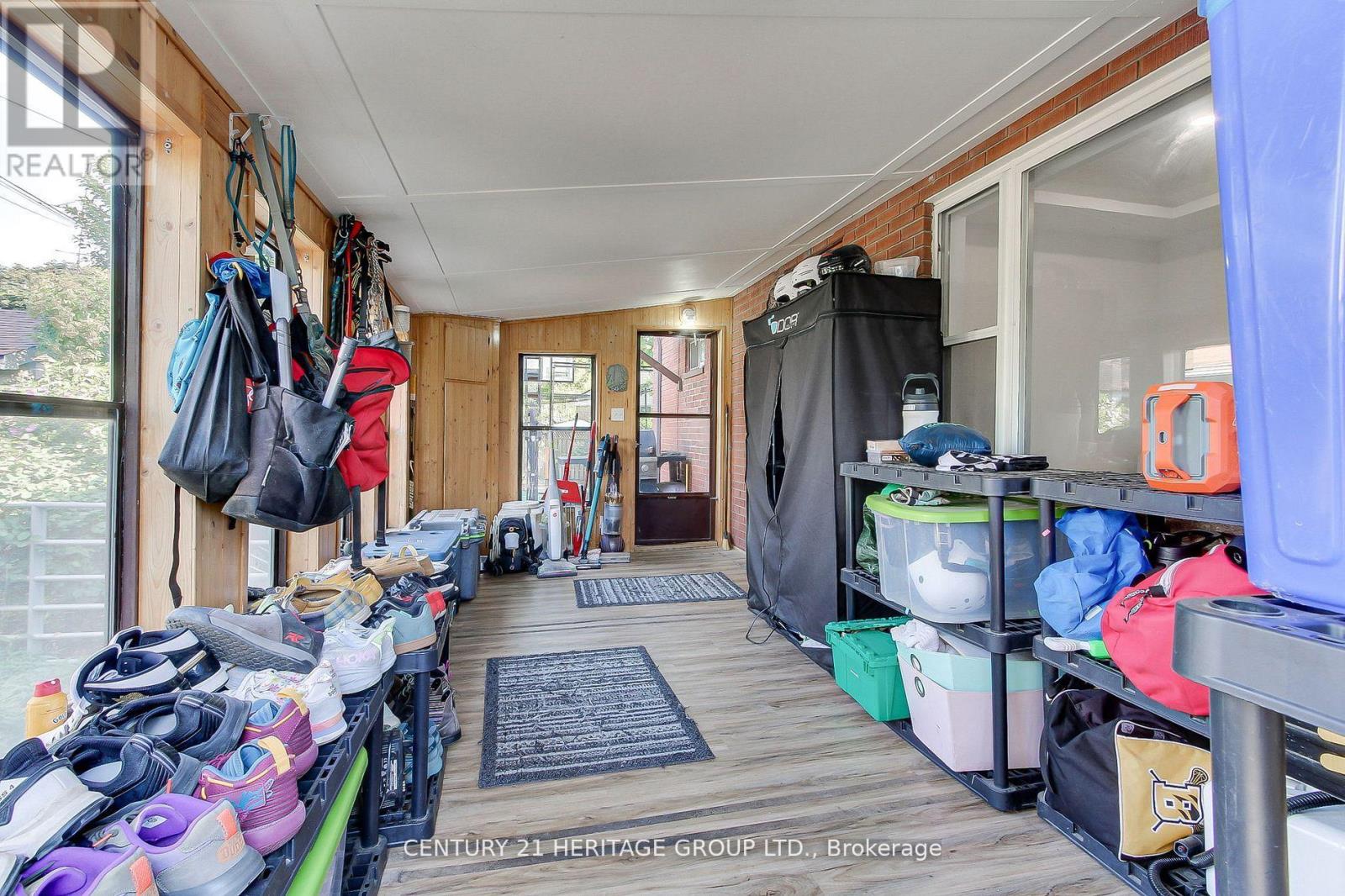 396 East 16th Street, Hamilton, Ontario  L9A 4K5 - Photo 33 - X12379807