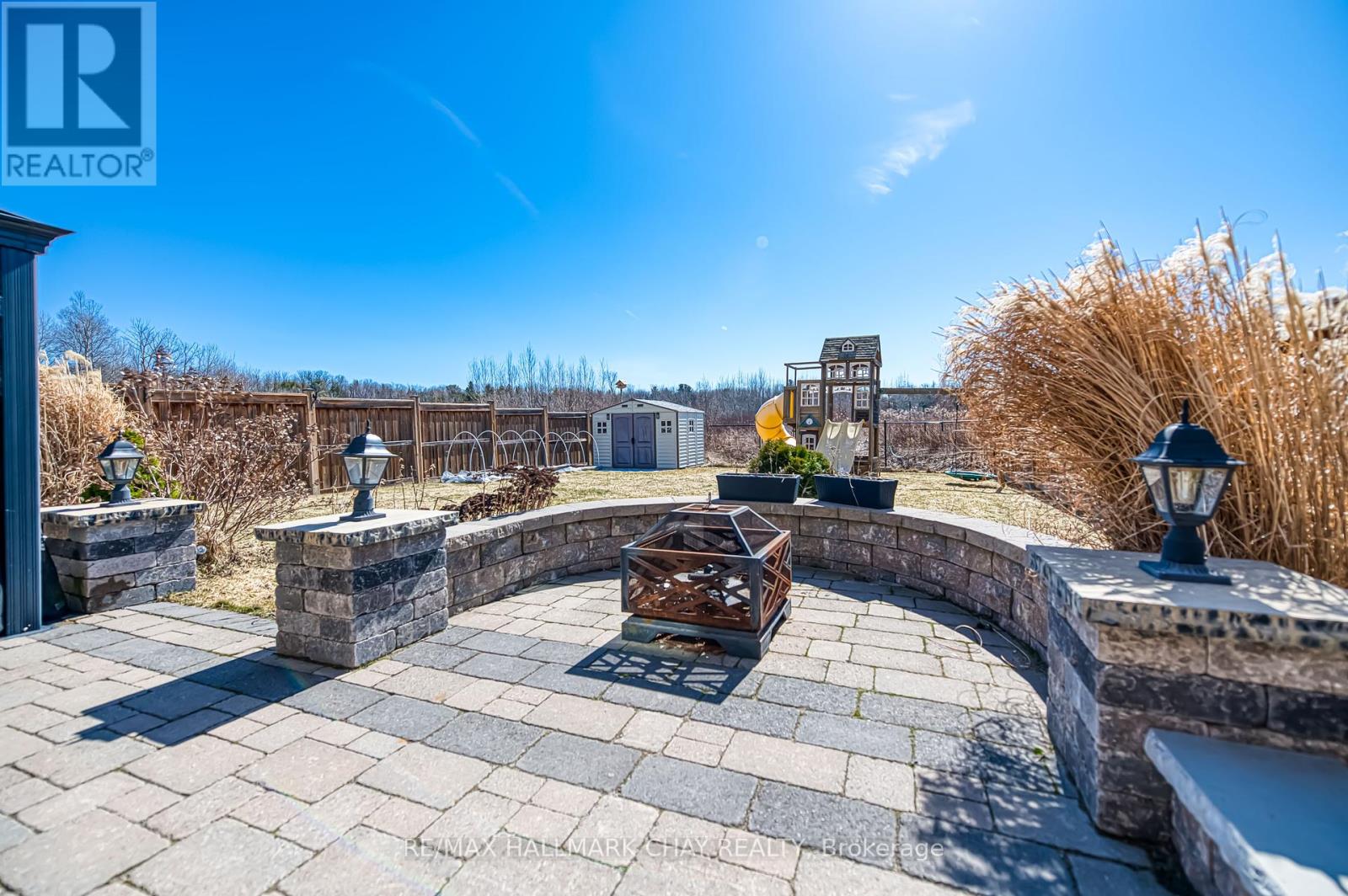 149 Gold Park Gate, Essa, Ontario  L0M 1B4 - Photo 43 - N12303899