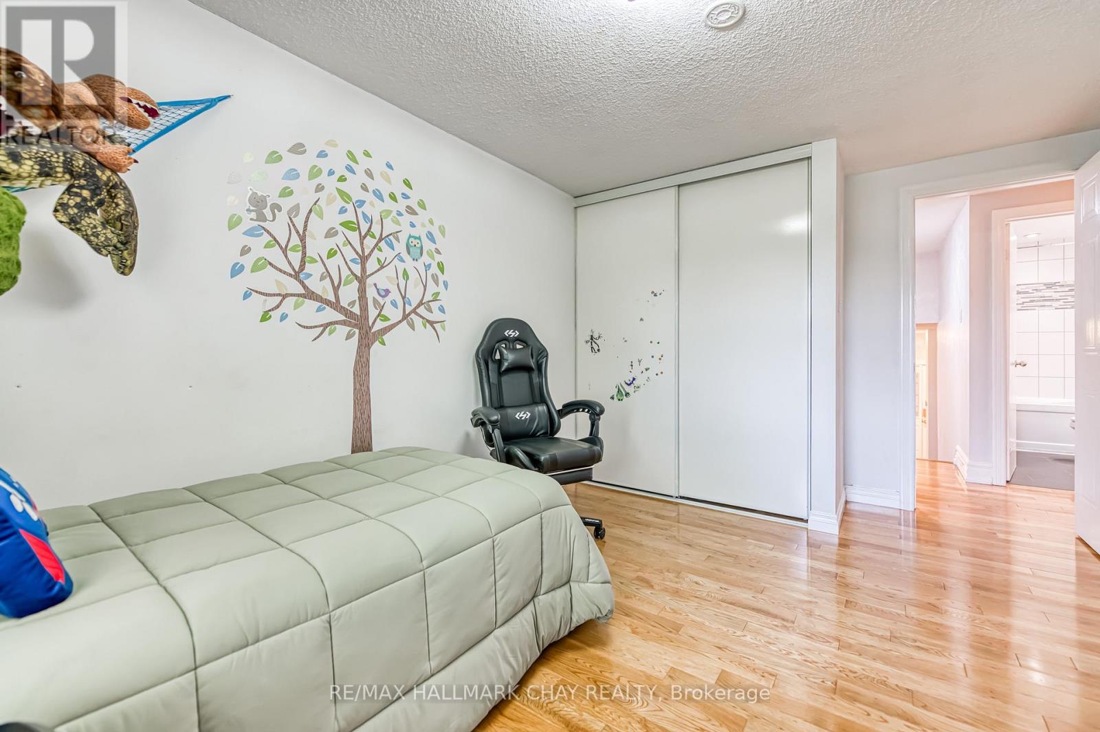 303 John Bowser Crescent, Newmarket, Ontario  L3Y 7N9 - Photo 14 - N12308501