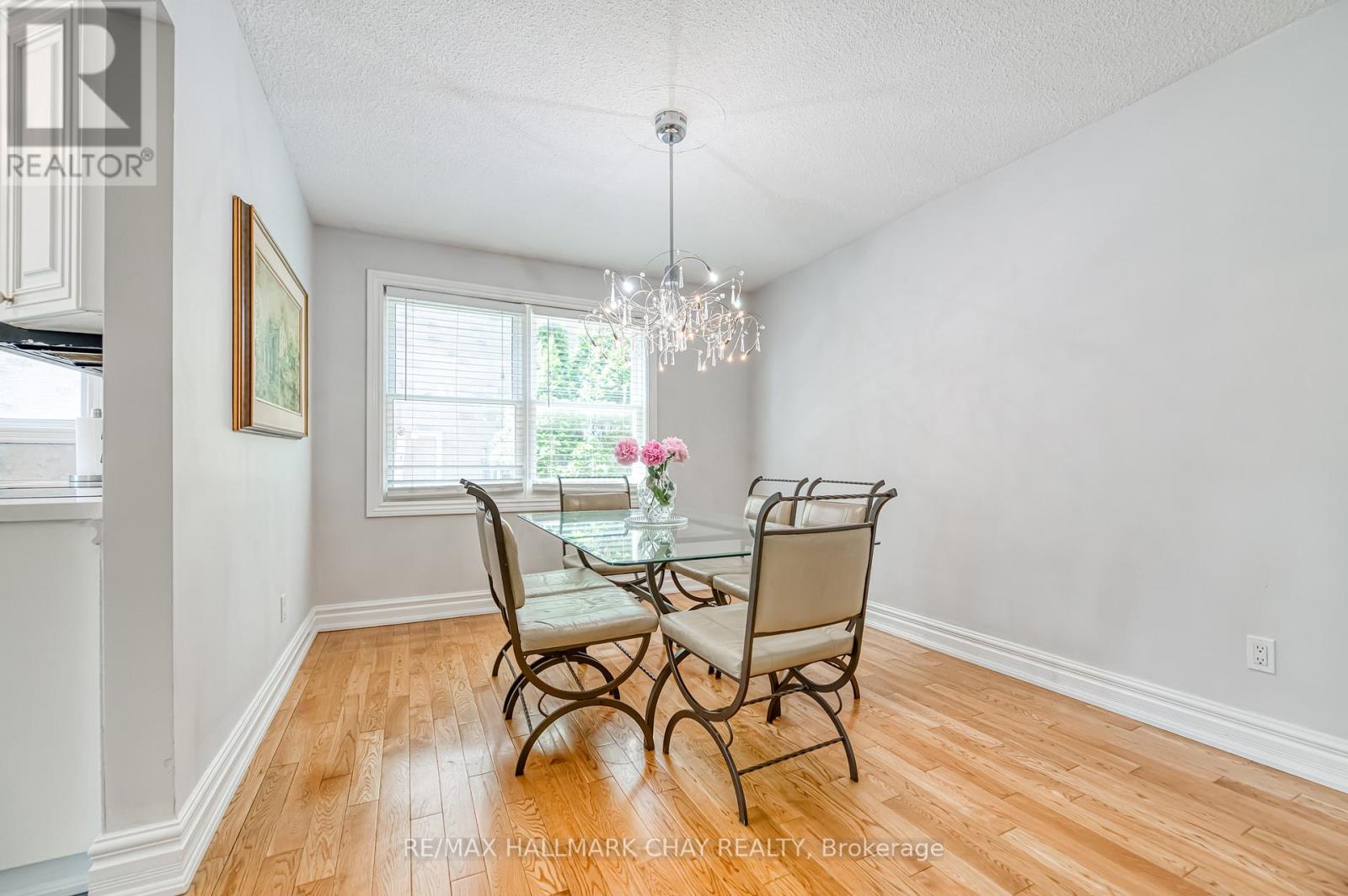 303 John Bowser Crescent, Newmarket, Ontario  L3Y 7N9 - Photo 8 - N12308501