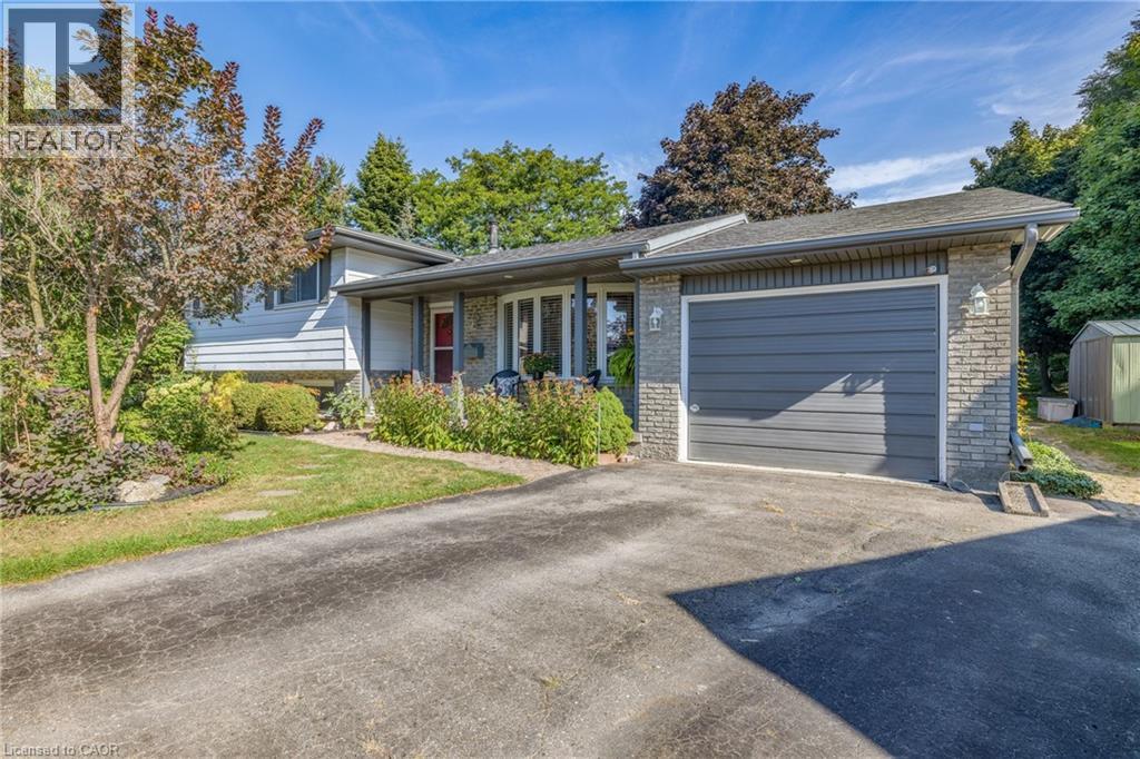 34 PEERS Place, Woodstock, Ontario