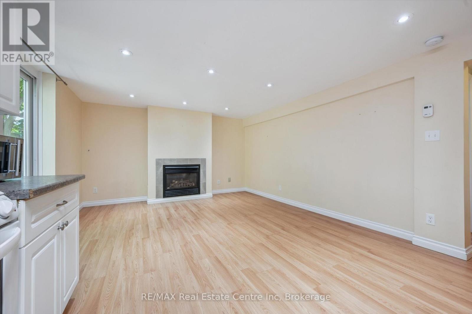 59 Steffler Drive, Guelph, Ontario N1G 3L5 - Photo 28 - X12379136