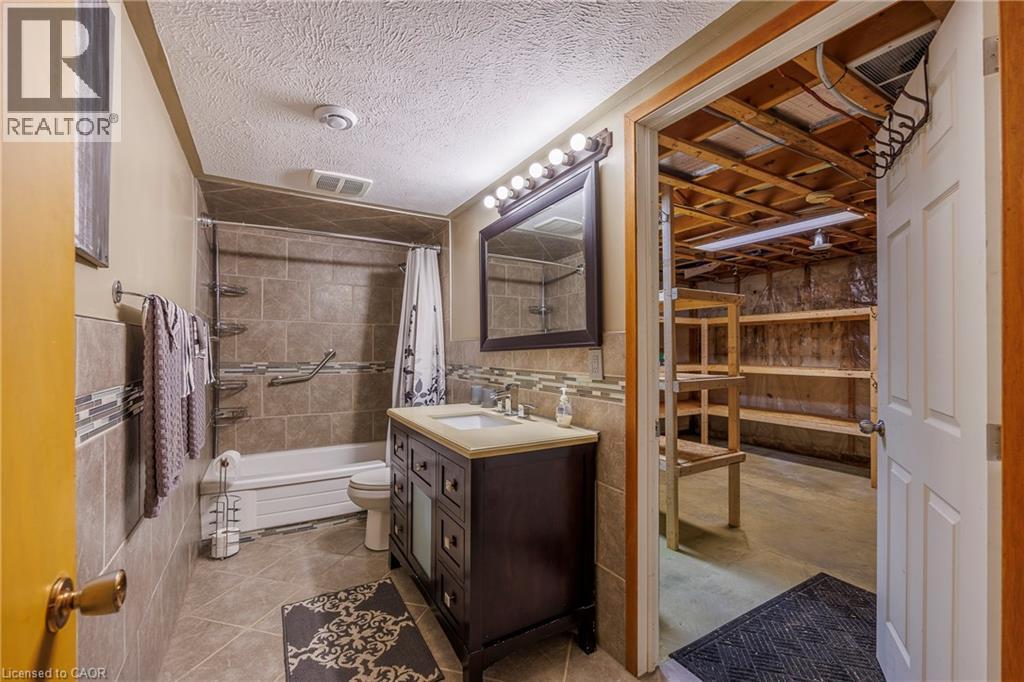 61 East Church Street, Waterford, Ontario  N0E 1Y0 - Photo 39 - 40748218