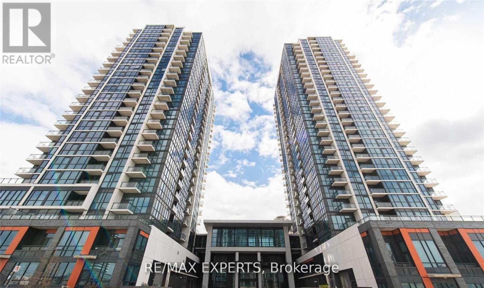 504 - 55 Eglinton Avenue W, Mississauga, Ontario  L5R 0E4 - Photo 2 - W12379328
